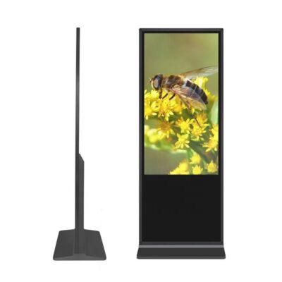 Freestanding Indoor LCD Digital Signage Advertising Display