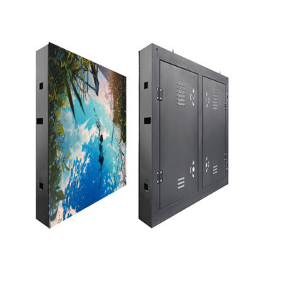High visibility LED outdoor digital signage for public advertising